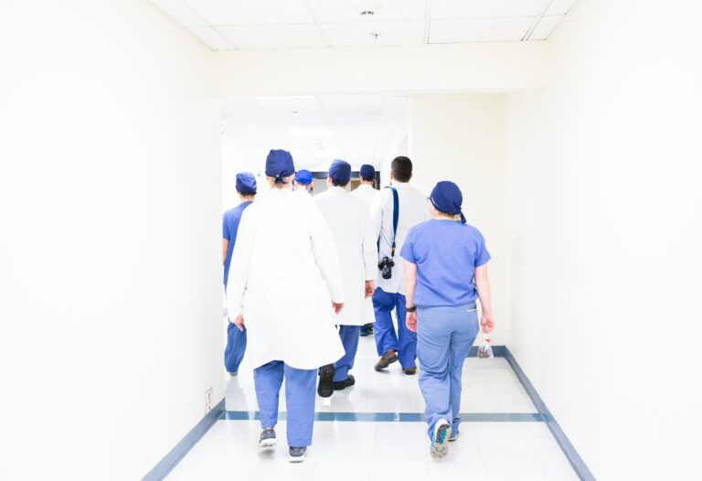 Lire la suite à propos de l’article Comment fidéliser les soignants à l’hôpital ?