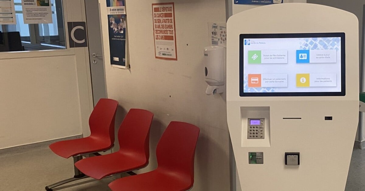 Borne d'accueil patient Pôle Santé du Plateau Meudo